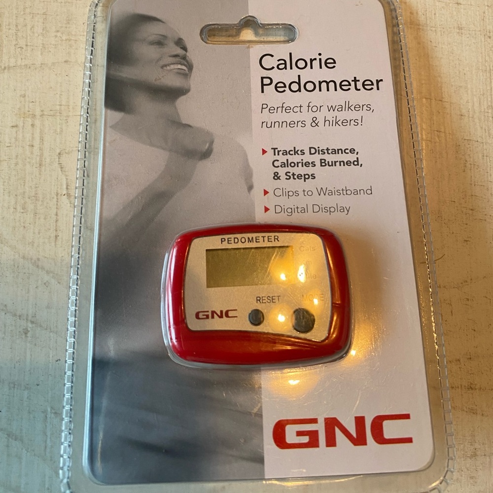 NWT calorie pedometer GNC branded new in package
